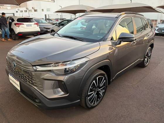 TOYOTA COROLLA CROSS 1.8 VVT-I HYBRID FLEX XRX CVT TOYOTA COROLLA CROSS 1.8 VVT-I HYBRID FLEX XRX CVT